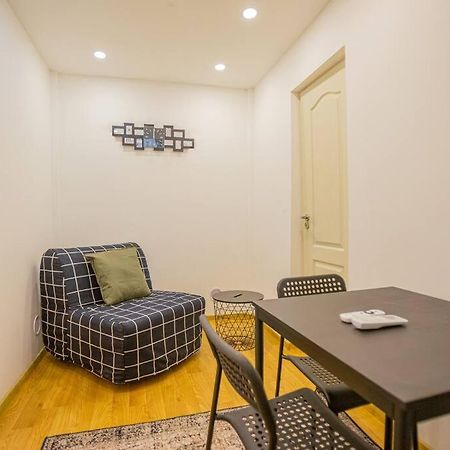 Cute Gallery Flat In Dob Str, Mars บูดาเปสต์ ภายนอก รูปภาพ